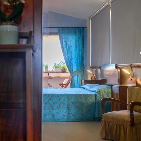 Hotel Ristorante Cavaliere Scario Zewnętrze zdjęcie