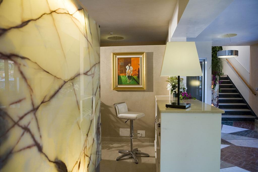 Hotel Ristorante Cavaliere Scario Zewnętrze zdjęcie