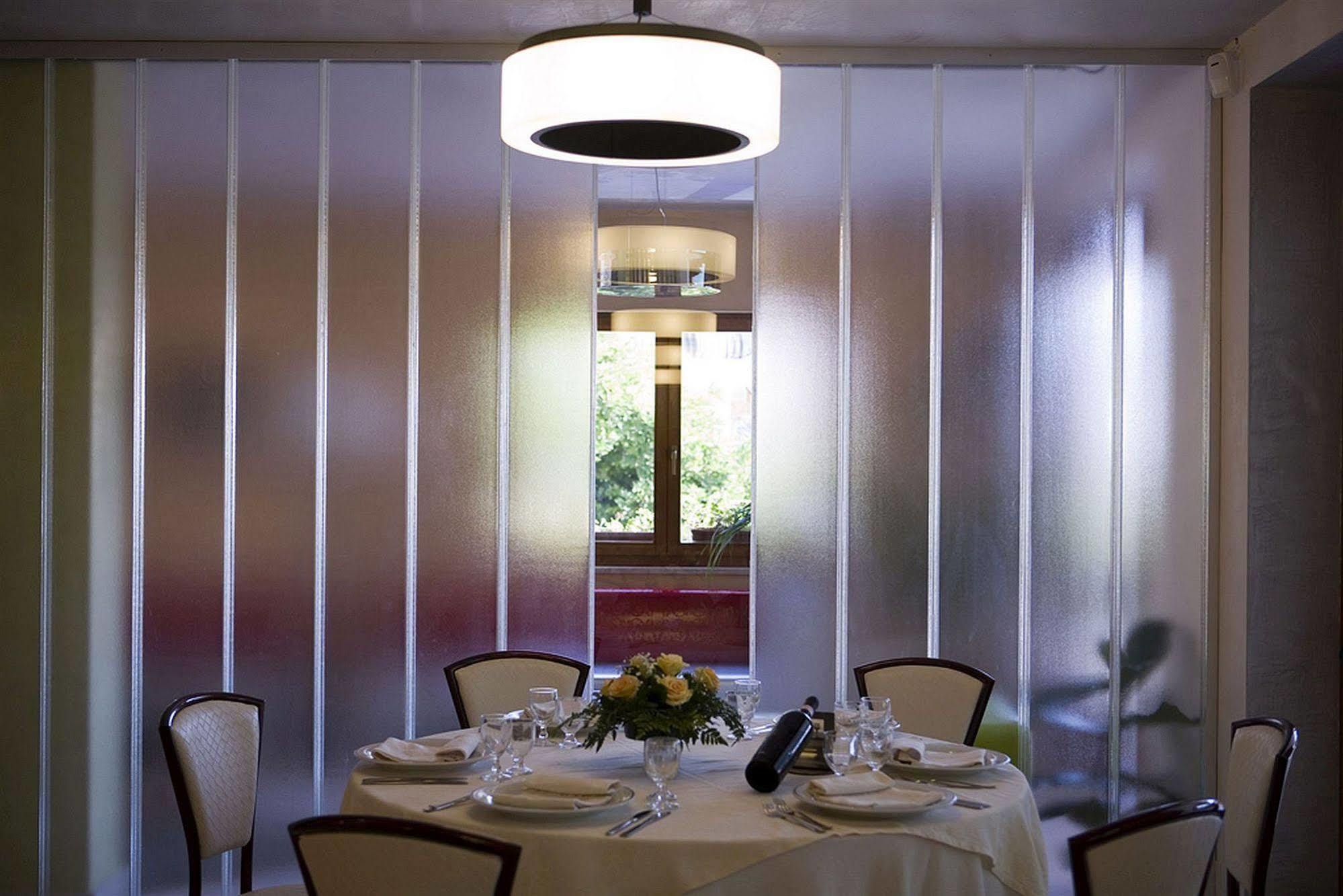 Hotel Ristorante Cavaliere Scario Zewnętrze zdjęcie