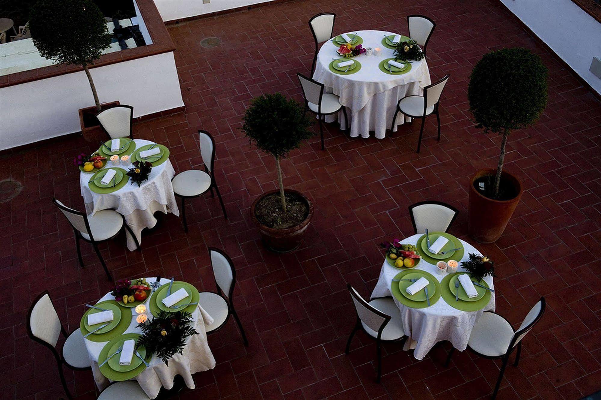 Hotel Ristorante Cavaliere Scario Zewnętrze zdjęcie